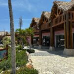 lazyriver_shopping_mall