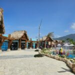 tainobay_beach_shopping