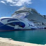 norwegian_viva_docked