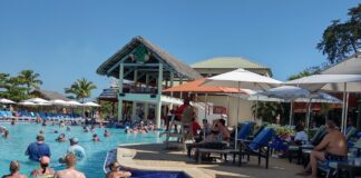 Amber Cove Amenities Audio The Coco Caña swim up bar