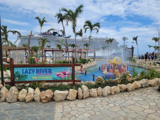 Entrance to the lazy river