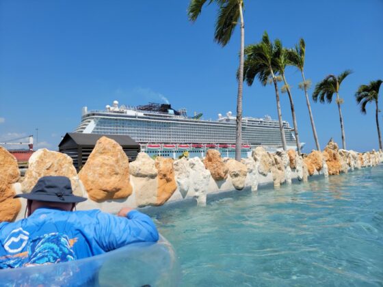View of the cruise ship from the lazy river