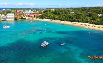 Snorkeling Catamaran view of the catamaran in Sosua Beach